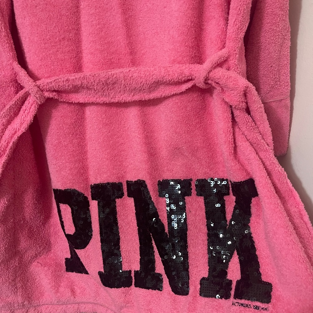 VS PINK Robe Size XS - Picture 6 of 6